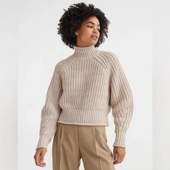 H&M size S chunky knit sweater with a roll-edge mock turtleneck in light beige - Picture 1 of 5